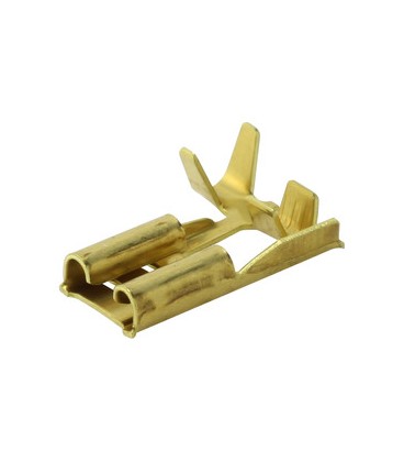 Terminal hembra enchufable tipo bandera.