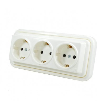 Adaptador triple schuko marfil