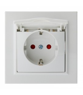 Enchufe Tipo Schuko Con Tapa Blanco