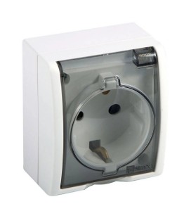 BASE SUPERFICIE SCHUKO 2P+T 16A 250V IP5